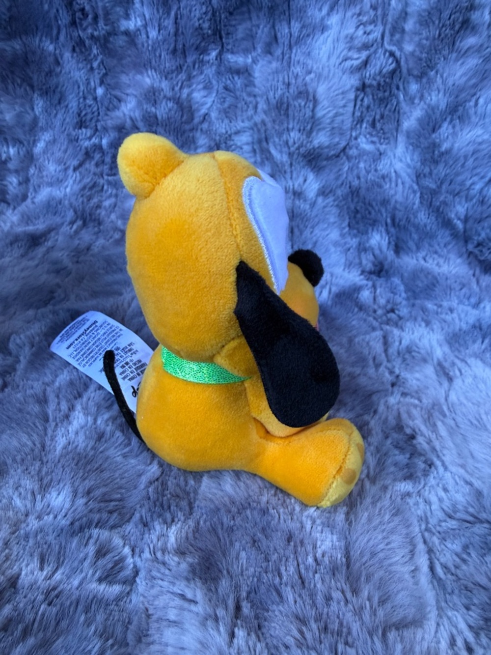 Disney Wishables Shimmer Pluto Plush - Picture 4 of 8